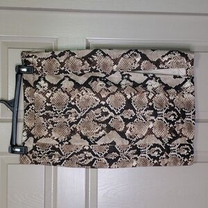 ALRUZARRA Animal snake skin print pencil skirt back exposed gold zipper size 10